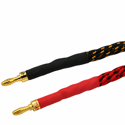 TUPower HiFi-Lautsprecherkabel, Detail der rot und schwarz gekennzeichneten Bananenstecker